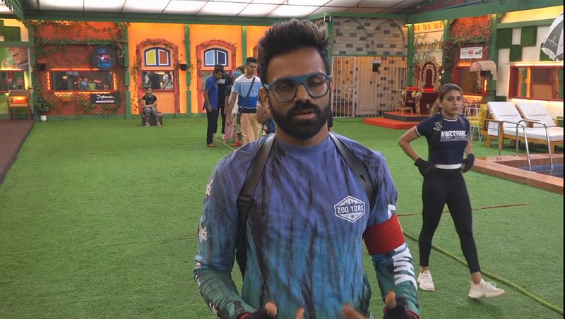 dirty topics in bigg boss 5 telugu and siri shanmuk jaswanth in one bedsheet and sriram hamidha hottest romance after lights off