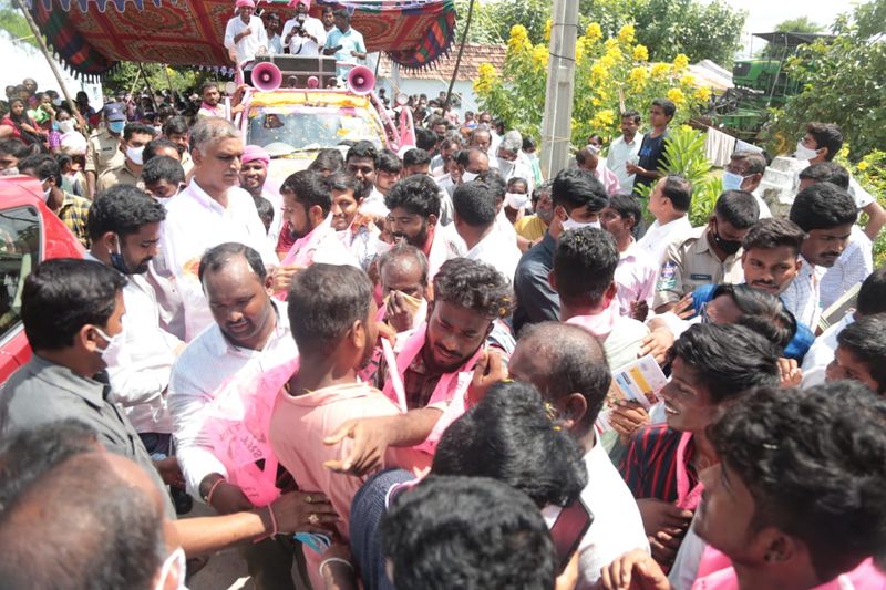 minister harish rao campaign at huzurabad bypoll