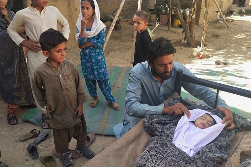 arthquake in Pakistan 20 killed 200 injured