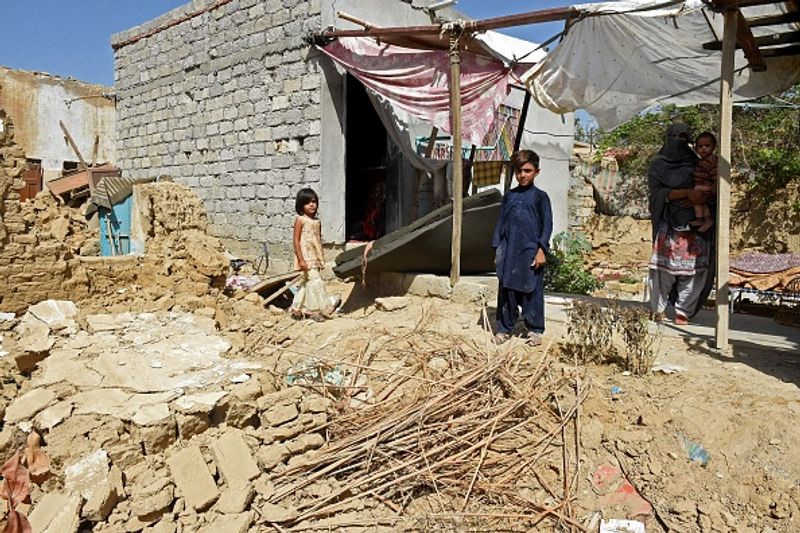 arthquake in Pakistan 20 killed 200 injured