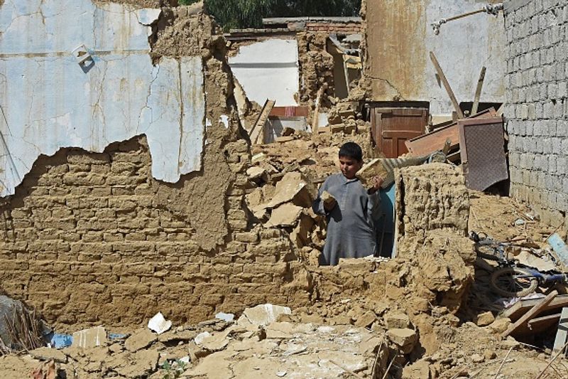 arthquake in Pakistan 20 killed 200 injured