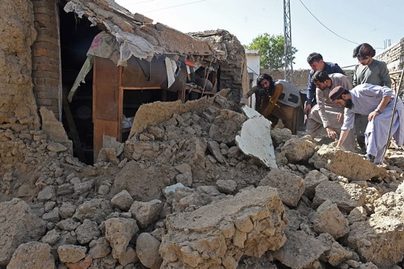 arthquake in Pakistan 20 killed 200 injured