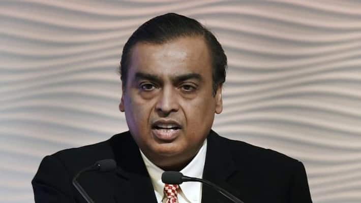 Mukesh Ambani planning to Give Reliance industries Management responsibility to trust snr Mukesh Ambani planning to Give Reliance industries Management responsibility to trust snr