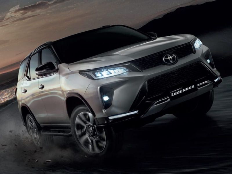 Toyota Fortuner Legender: Toyota launches new 4X4 variant of Fortuner Legender SUV, know price and features