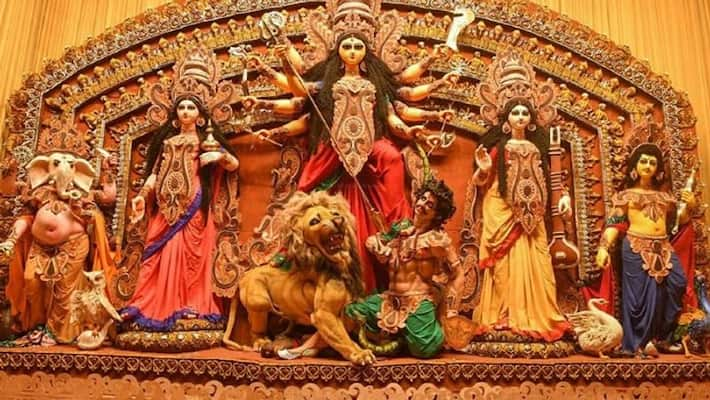 Durga Puja 2021, Pandals In CR Park Delhi