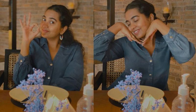 shivathmika rajashekar cute pose without make up pics viral