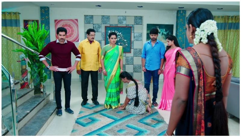 Priyamani requests Deepa to help her find a job In todays karthika deepam serial episode