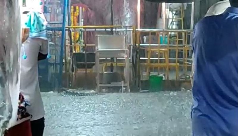 Restaurant Flooded , Pick-Up Truck Swept Away: Hyderabad Horror In Videos