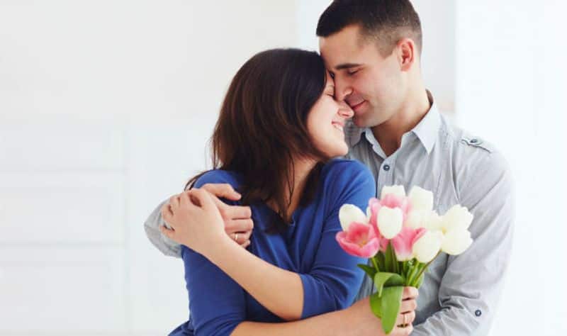 Know the real facts about first sight love facts full details are here