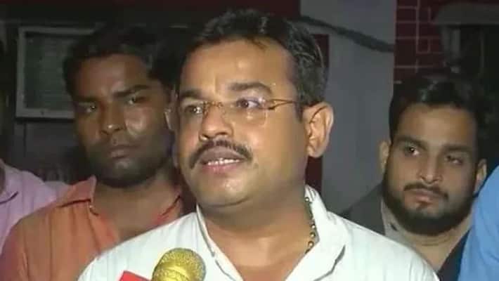 Lakhimpur Kheri violence: MoS Ajay Mishra's son Ashish Mishra remanded to 14-day judicial custody-dnm Lakhimpur Kheri violence: MoS Ajay Mishra's son Ashish Mishra remanded to 14-day judicial custody-dnm