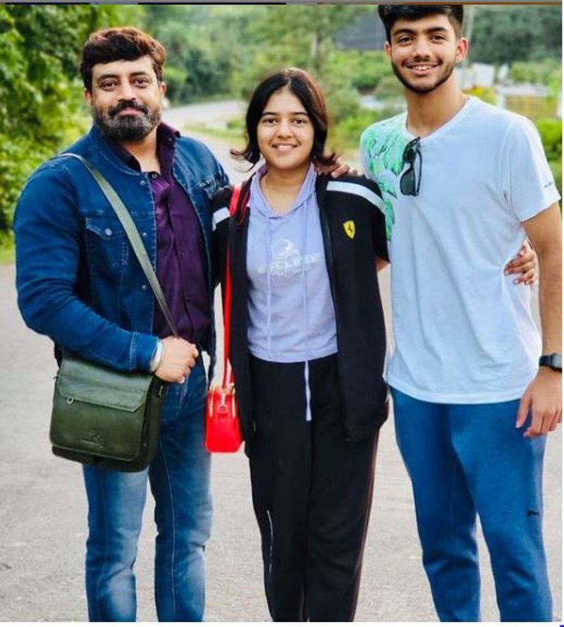 Jothe Jotheyalli fame Aniruddha take devotional trip to Jammu Kashmir Vaishnodevi with kids vcs