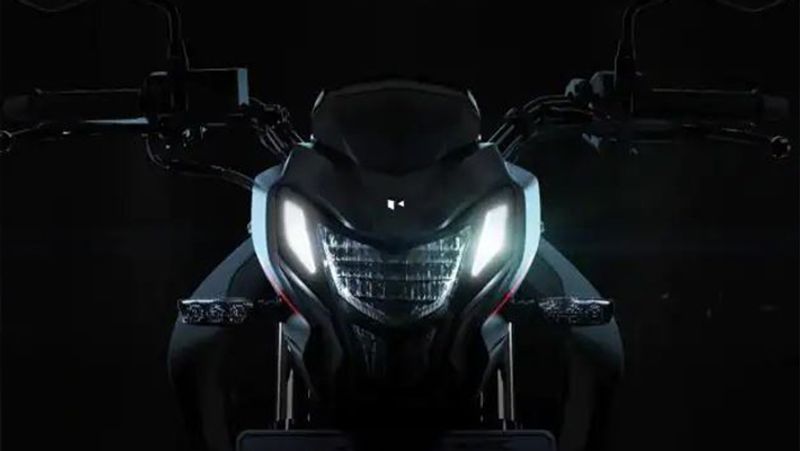 Heros Xtreme 160R Stealth have great features and engine, know about price you can get this bike