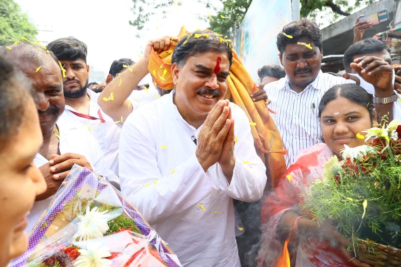 grand welcome to janasena pac chairman nadendla manohar