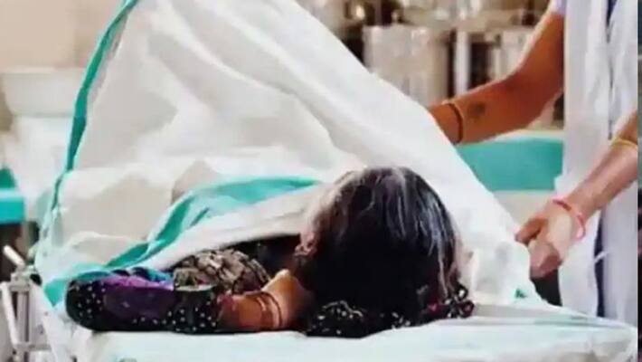 PUNJAB NEWS woman physical molestation in operation theatre hospital IN bathinda PUNJAB NEWS woman physical molestation in operation theatre hospital IN bathinda