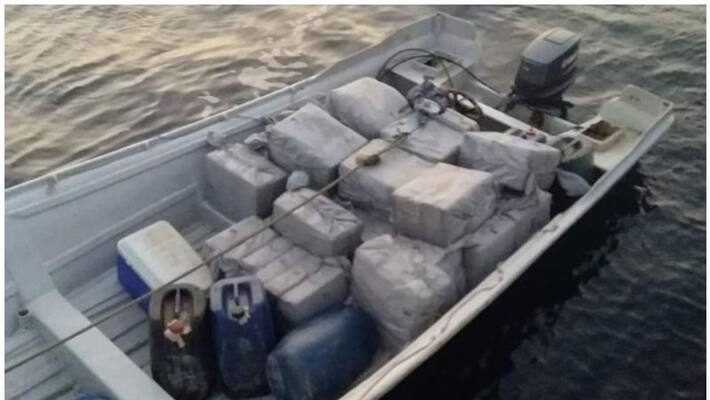 five expats arrested in oman for liquor smuggling five expats arrested in oman for liquor smuggling