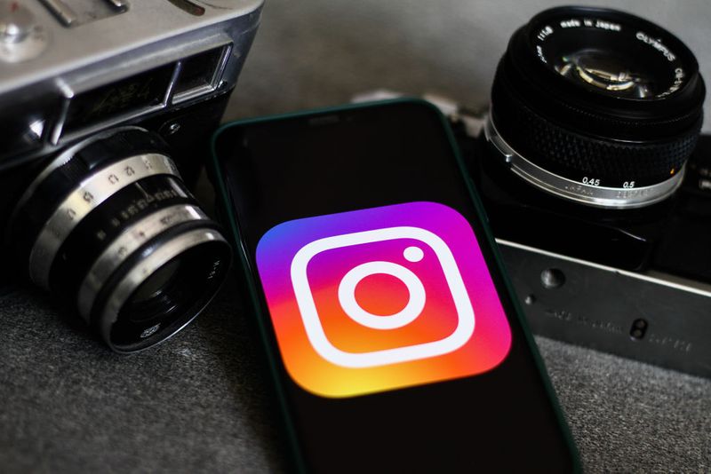 Instagram urges teenagers to 'take a break' from app, stay away from harmful content gcw