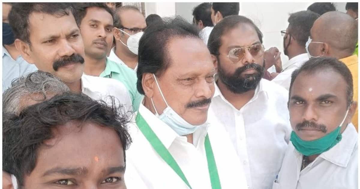 “கூட்டணியில் பாஜக இல்லாததால் அதிமுக மாபெரும் வெற்றி பெறும்..!” தமிழ்மகன் உசேன்.!