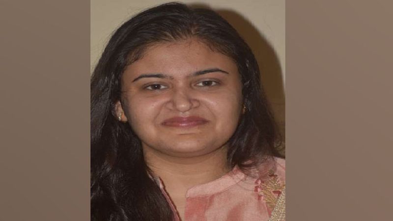 UPSC 2020 Exclusive Interview of Varuna Agrawal who scored 38 rank Rudrapur Uttrakhand And Students for UPSC Can Ask Questions Through Email