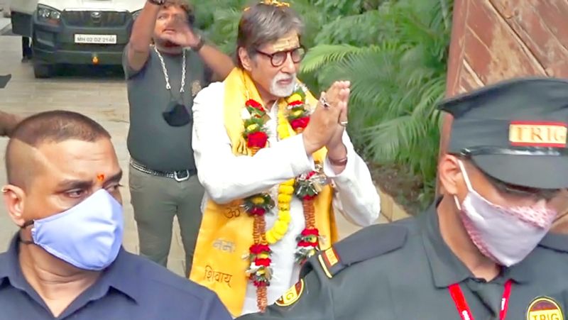 Amitabh Bachchan seen in a Spiritual look on his 79th birthday