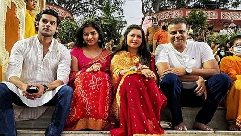 Navratri 2021 Bhagyashree with husband Himalaya Dassani attend Ganga Aarti at Rishikesh