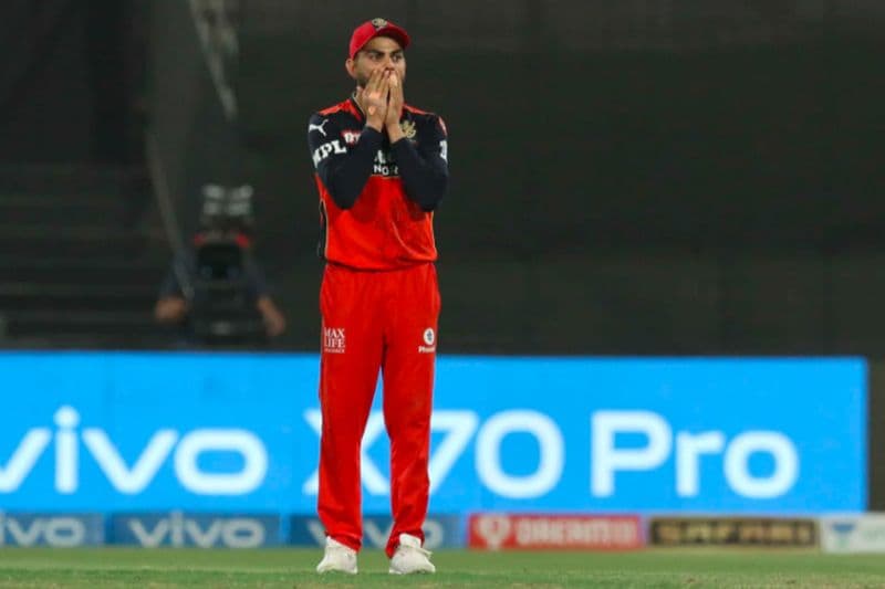 IPL 2021 RCB vs KKR eliminator wad virat kohli last match as captain, see his 10 photos from game