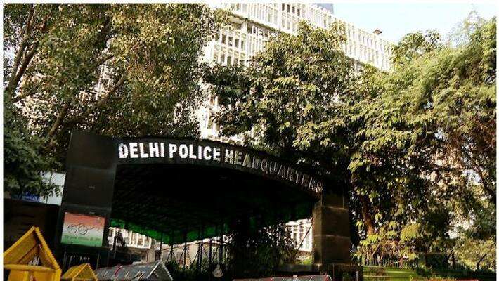 police give more details of pakistan terrorist who was caught from delhi police give more details of pakistan terrorist who was caught from delhi