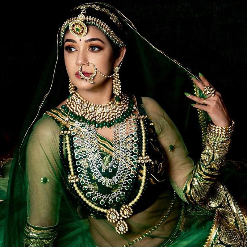Actress Chaya Singh Latest Photo Shoot Of Jodhaa look Like Aishwarya Rai