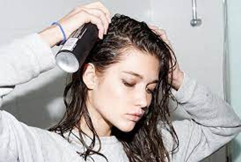 Must follow this health tips for healthy hair in winter season full details here