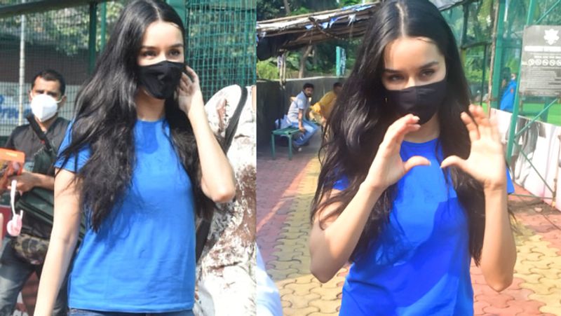 Kareena Kapoor looked beautiful without makeup, Bobby Deol is unrecognizable in long beard