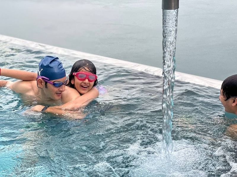 Super star Mahesh babu Switzerland family trip photos viral on social media