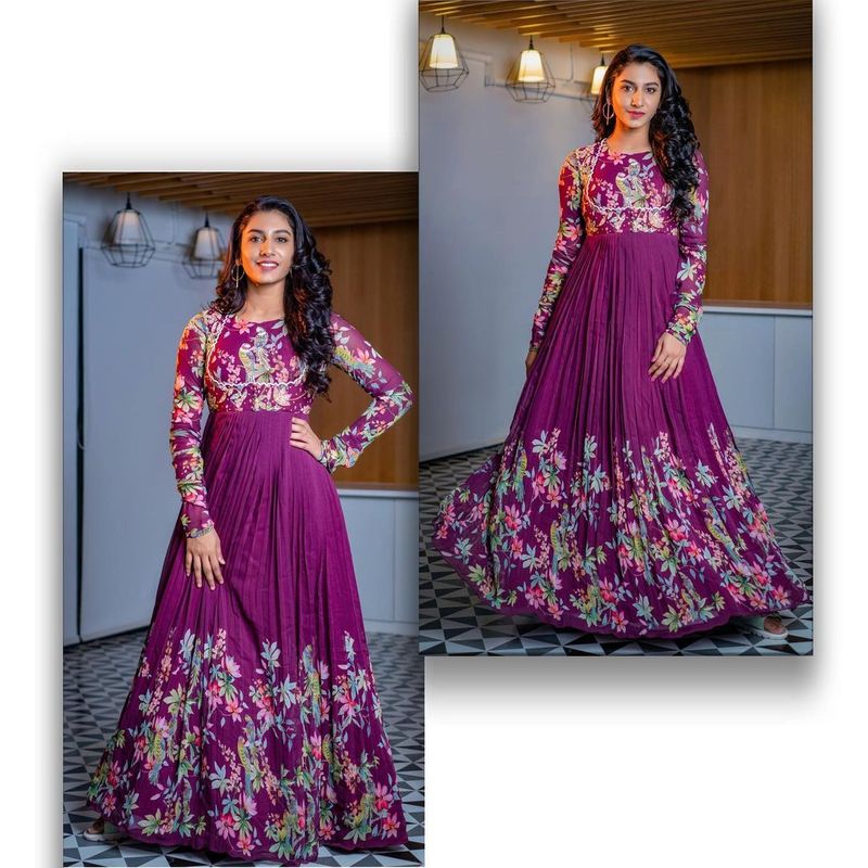 anchor vishnu priya hotness over load in purple color gown photos attracting