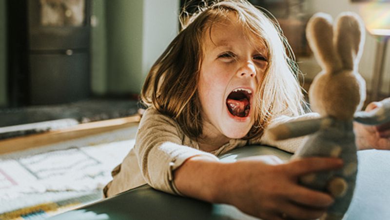 Alert Over praising children can be harmful