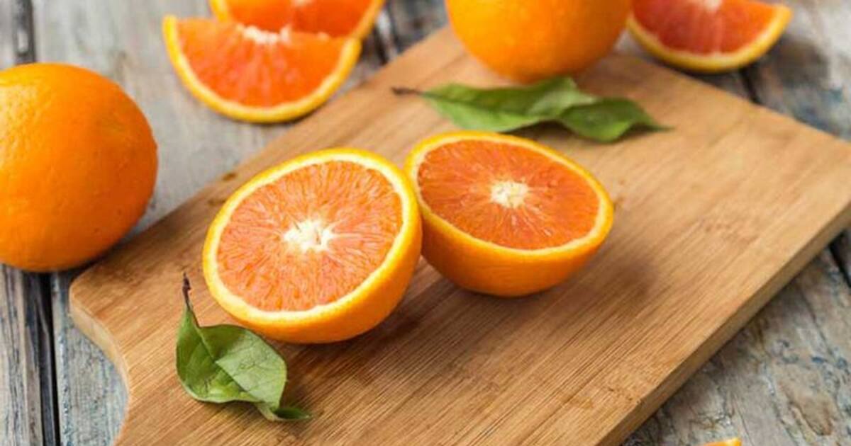 Here are 5 ways oranges benefit your skin, have a look