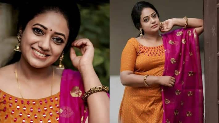preetha pradeep shared her latest simple look photoshoot images on social media preetha pradeep shared her latest simple look photoshoot images on social media