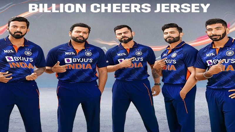 T20 World Cup 2021 BCCI Unveiled Team India new jersey kvn