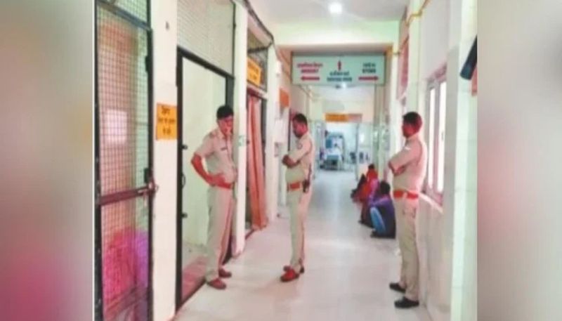Uttar Pradesh shocking crime, girl molested by men of family and leaders, fir lodged in this case