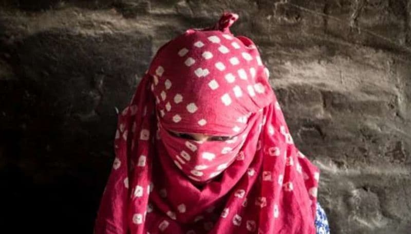 Uttar Pradesh shocking crime, girl molested by men of family and leaders, fir lodged in this case