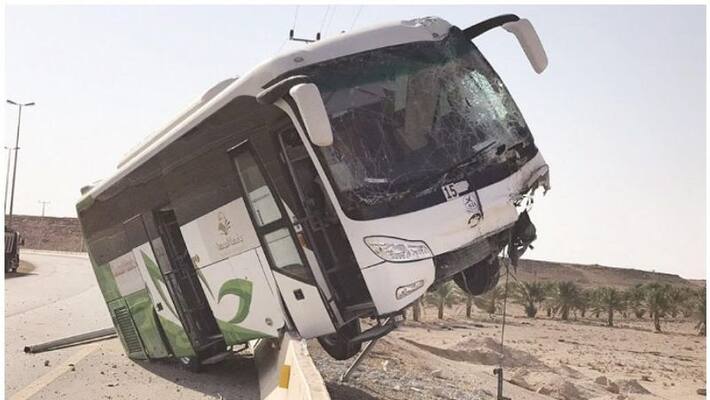 Few students injured as a bus carrying medical students involved in an accident in Saudi Arabia Few students injured as a bus carrying medical students involved in an accident in Saudi Arabia