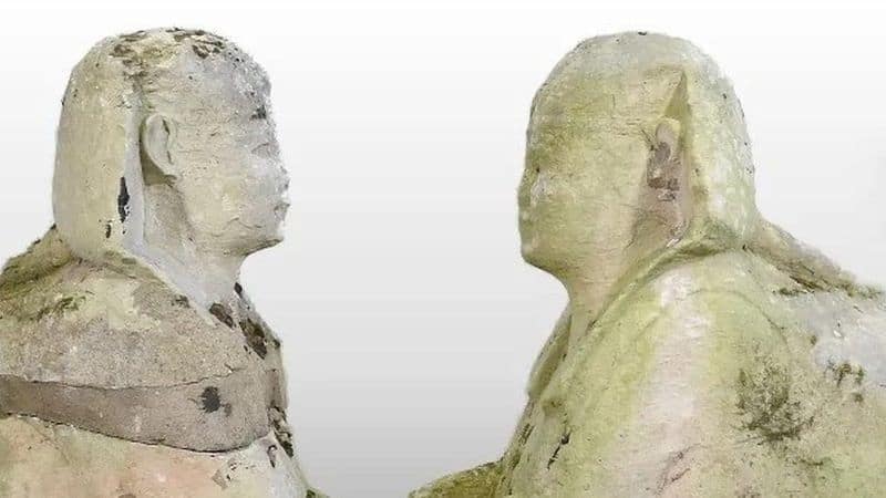 Stone sphinx statues auctioned for two crore