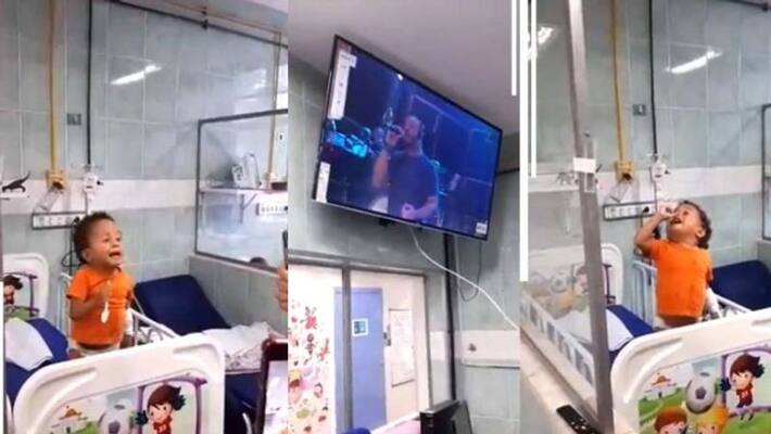 Toddler Sings Standing on Hospital Bed viral video Toddler Sings Standing on Hospital Bed viral video