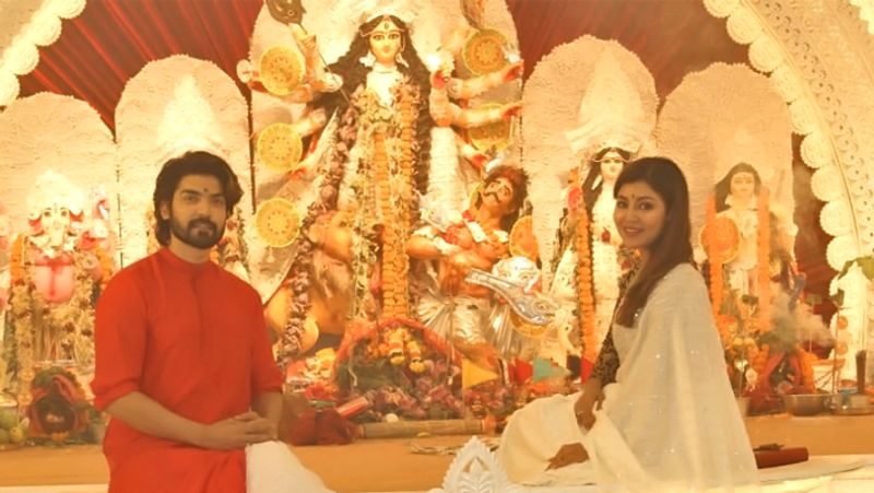 Navratri 2021, Kajol spotted at durga puja pandal, actress looked beautiful in green saree