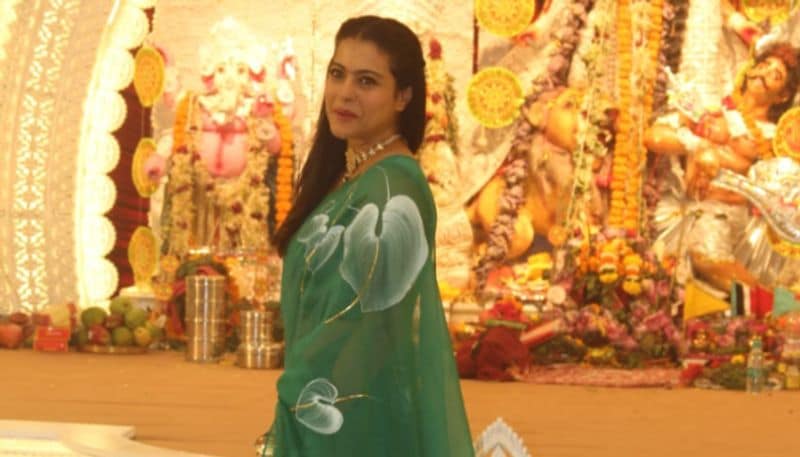 Durga puja 2021 kajol celebrates durga nabami with her family Photos goes Viral BRD