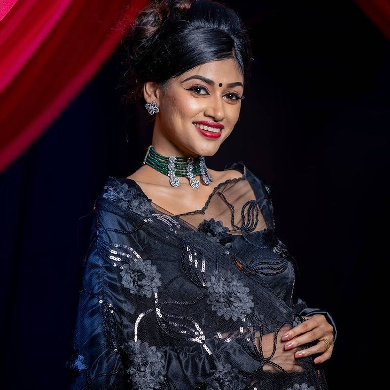 biggboss fame oviya black color transparent saree stunning photos