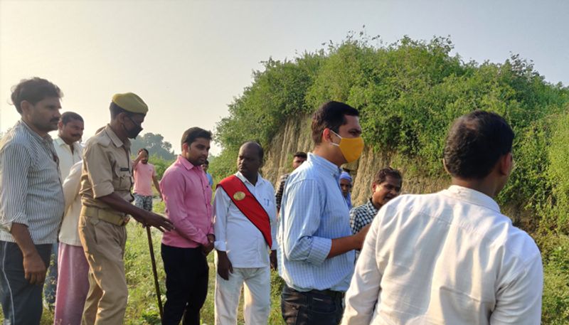 Uttar Pradesh, IAS Prem Prakash Meena taking spontaneous decisions and available on a single call