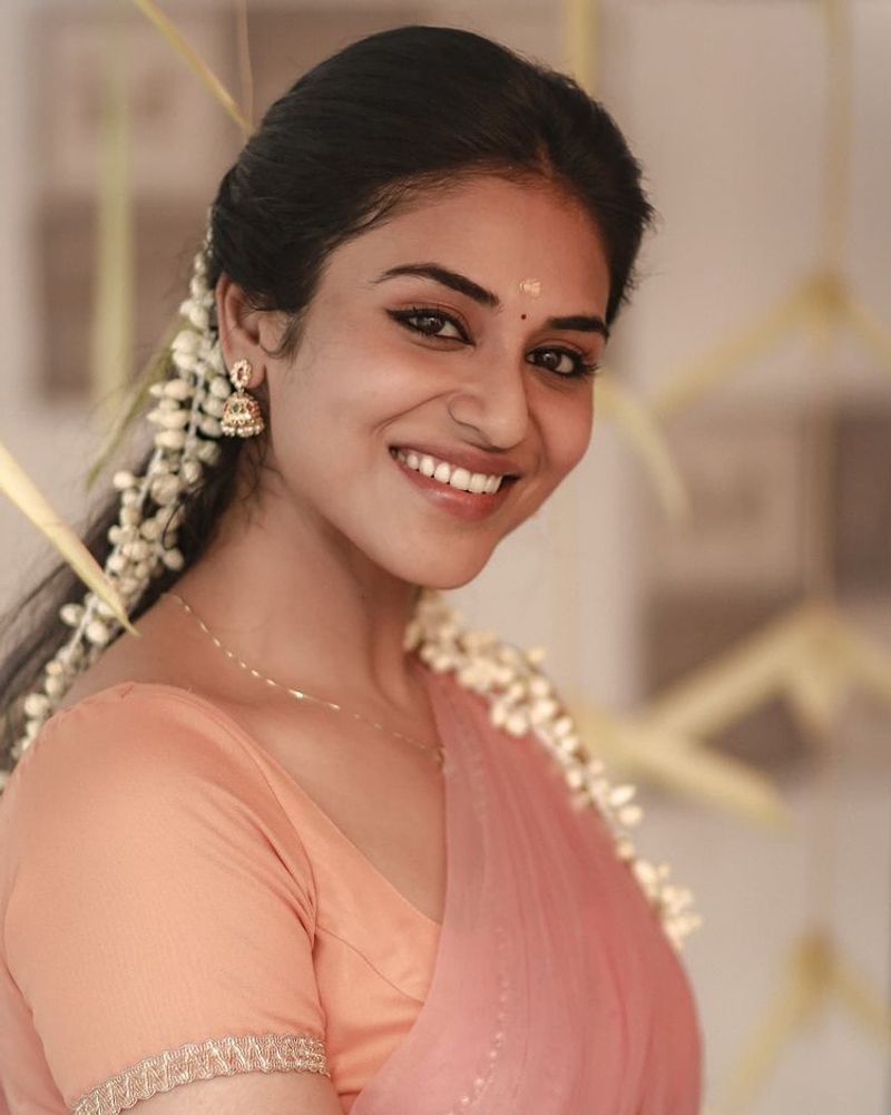 Elegant version of Actress Indhuja half saree look latest photos