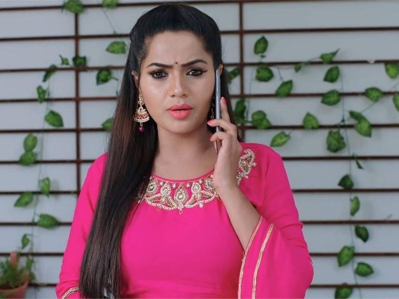 Will monitha die after giving birth to baby in karthika deepam serial