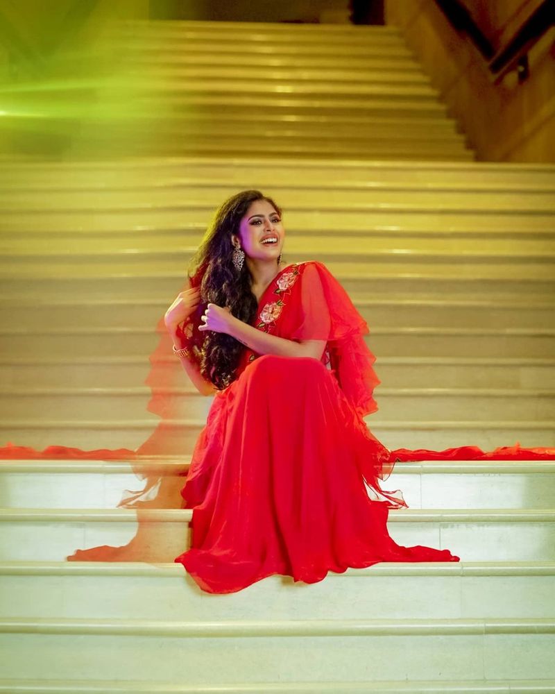 jathiratnalu fame faria abdullah mind blowing in latest sizzls red saree hotness overload