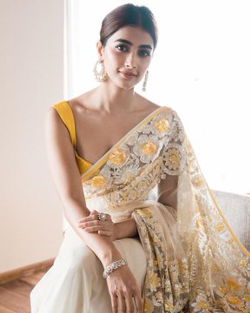 Beautiful Actress pooja Hegde face pack For Glowing skin