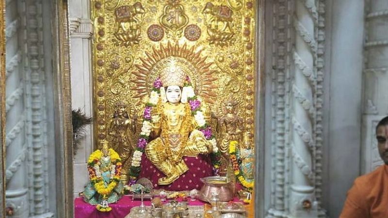 Goddess is dressed in a 16 kg gold sari at Mahalaxmi temple in Pune and Sindoor Khela festival is celebrated in Bengal