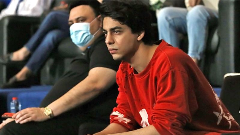 gauri khan decided not to have sweets till aryan khan not return mannat bjc